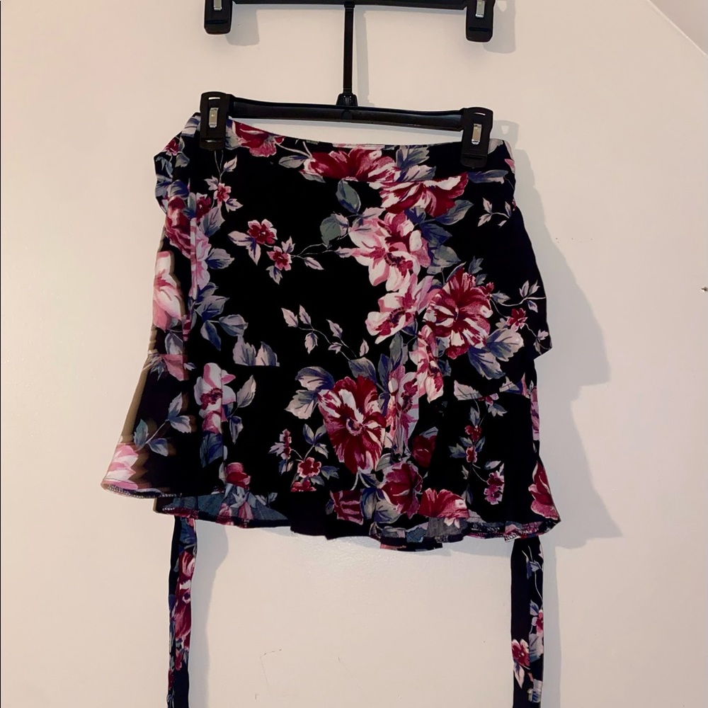LA Hearts floral skirt